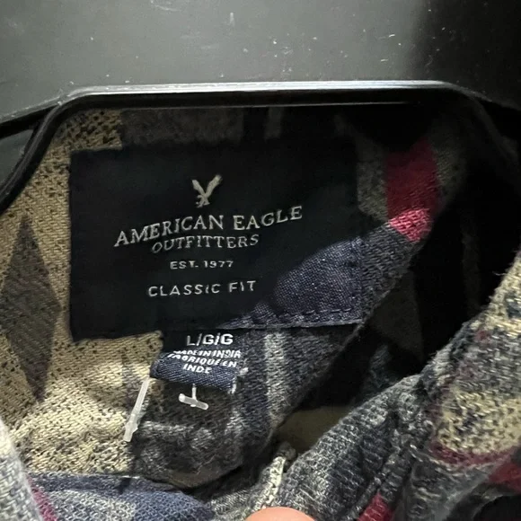American eagle shirt.. Aztec pattern - Picture 2 of 2
